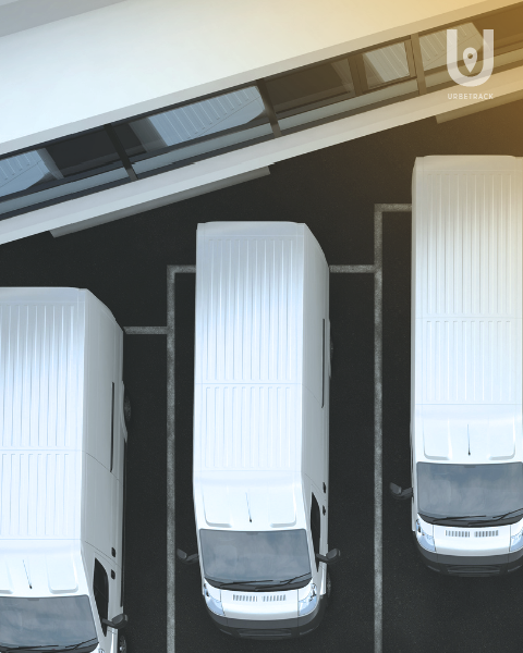 https://22363928.fs1.hubspotusercontent-na1.net/hubfs/22363928/blog-posts/fleet%20management.02.png